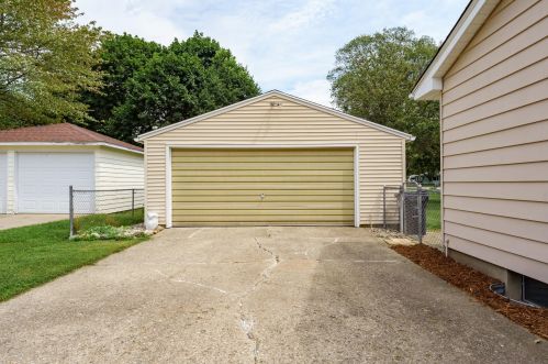 6813 Bratcher St, Kalamazoo MI  49024-3479 exterior