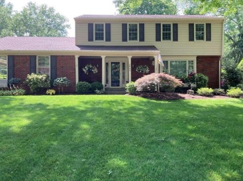 2442 Corteland Dr, Pittsburgh, PA 15241-2502