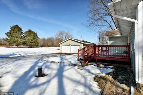 2806 14 Ave, Canton WI exterior