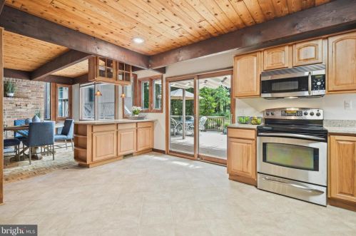 209 Bryants Nursery Rd, Silver Spring MD 20905-3840 exterior