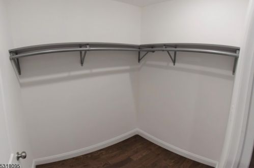 225 9 St, Newark NJ 07107-1907 exterior