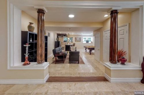 469 Saddle Riv Rd, Upper Saddle River NJ 07458-1774 exterior