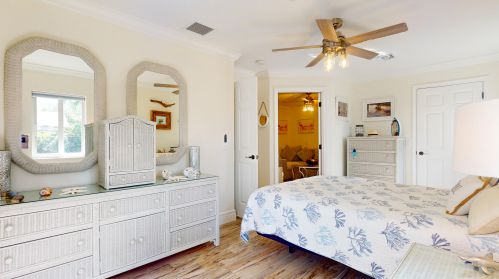 1590 Underwood Ave, Fort Pierce FL  34953-2586 exterior