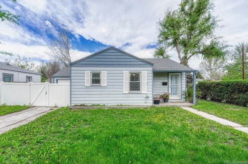 4001 Pearl St, Englewood, CO 80113-4737