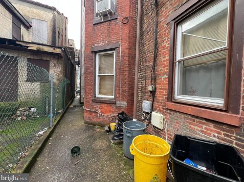 220 Hanover St, Trenton NJ exterior