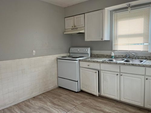 317 Dade Ave, Saint Louis MO 63135-2527 exterior