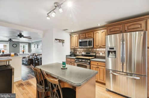 326 Jackson St, Philadelphia PA 19145-3617 exterior