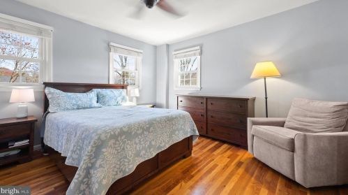 5610 Buckingham Palace Ct, Alexandria VA 22315-4120 exterior