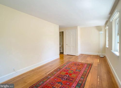 1936 Paper Mill Rd, Huntingdon Valley PA 19006-5814 exterior