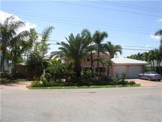 2795 Spanish River Rd, Boca Raton FL  33432-8134 exterior