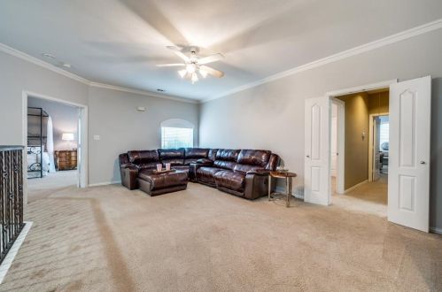 48 Emerald Pond Dr, Frisco TX 75034-8587 exterior