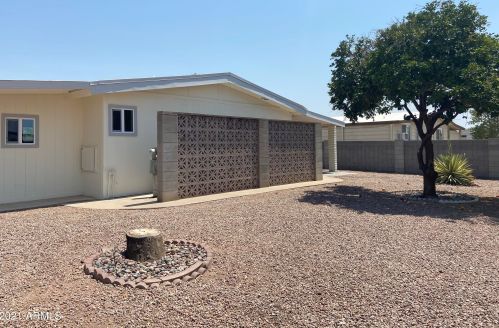 8954 Michigan Ave, Chandler AZ  85248-6446 exterior