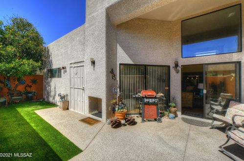 191 Roma Dr, Tucson AZ 85737-7668 exterior