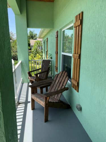 3057 Wake Rd, Fort Pierce FL  34984-6532 exterior