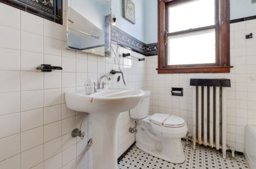 6533 Keeler Ave, Chicago IL 60803-1812 exterior