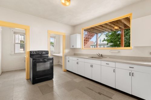 84 Brooks St, Boston MA exterior