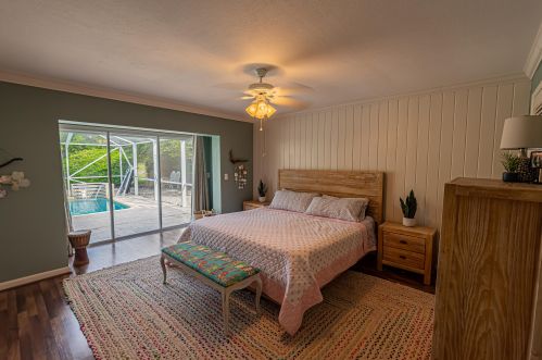 1891 Erwin Rd, Fort Pierce FL  34952-5517 exterior