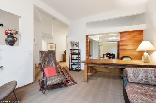 1014 Oakdale Ave, Chicago IL 60618-7324 exterior