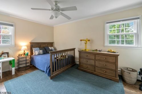 162 Bee Mdw Pkwy, Whippany NJ exterior