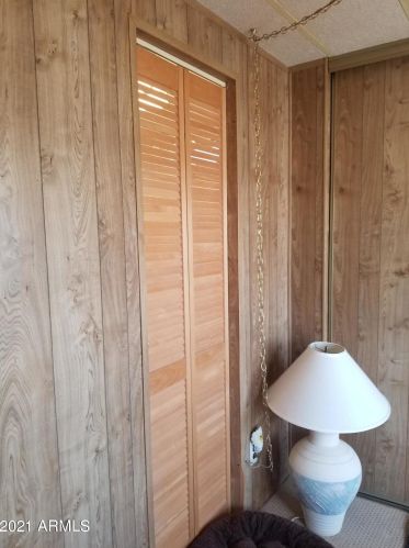 1705 Charleston Ave, Phoenix AZ 85023-1218 exterior