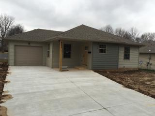 945 Barnes Ave, Springfield MO  65802-2813 exterior