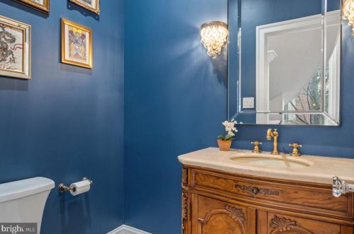 1544 Hampton Hill Cir, Mc Lean VA  22101-6021 exterior