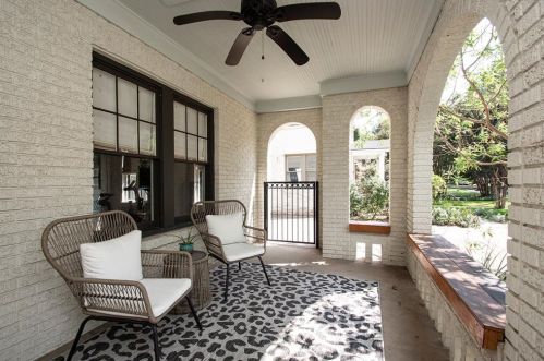 1134 Clinton Ave, Dallas TX  75208-3613 exterior