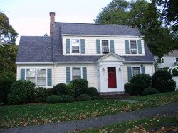 94 Prospect St, Newton, MA 02465-2339