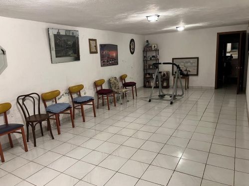 98 Hawkins St, Providence RI 02908-1713 exterior