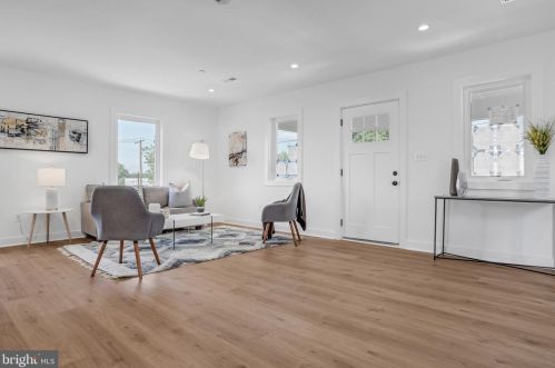 928 47th Pl, Washington DC  20019-3720 exterior