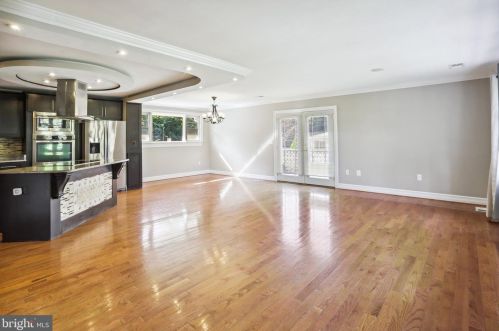 11011 Wheeler Dr, Silver Spring MD  20901-4425 exterior