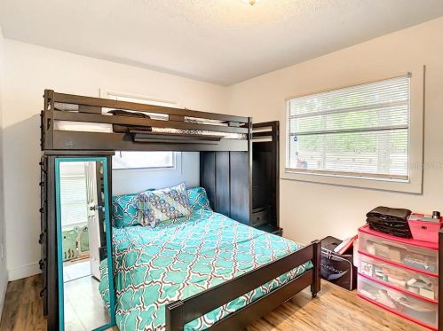 8302 22 St, Tampa FL 33604-2104 exterior