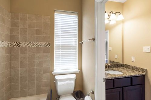 13815 Cole Pt Dr, Humble TX 77396-1108 exterior