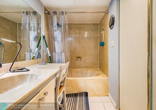 9355 8th St, Boca Raton FL  33428-6800 exterior