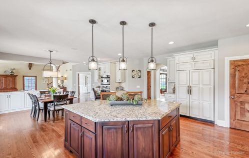 5612 Meadowbrook Ln, Bull Valley IL 60014-3009 exterior