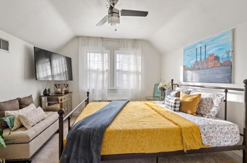 73 Farm St, Providence RI 02908-4063 exterior