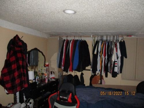 5607 Maplewood Ave, Chicago IL 60659-5111 exterior