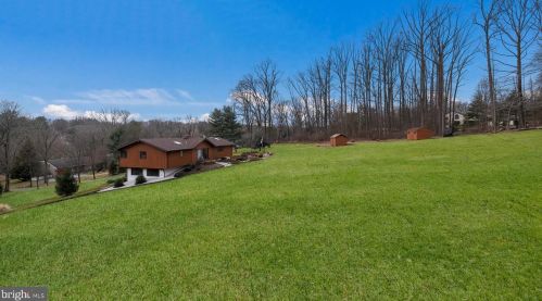 233 Painter Rd, Media PA 19063-4431 exterior