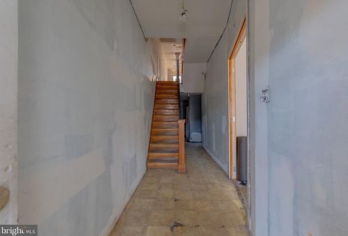 1702 22nd St, Philadelphia PA 19140-3831 exterior