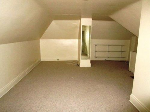 36 Lehigh Ave, Pittsburgh PA 15229-1556 exterior