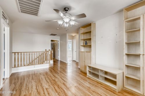 9009 6 St, Phoenix AZ 85020-3502 exterior