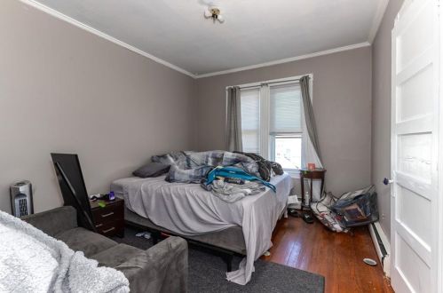 12 Humes St, Providence RI 02907-3203 exterior