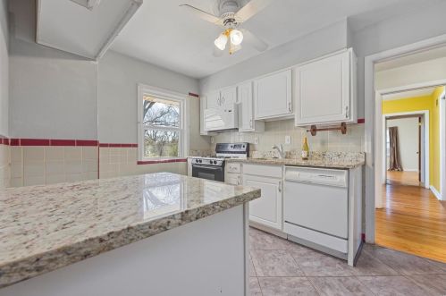 1346 Thatcher Ave, Saint Louis MO 63135-1719 exterior