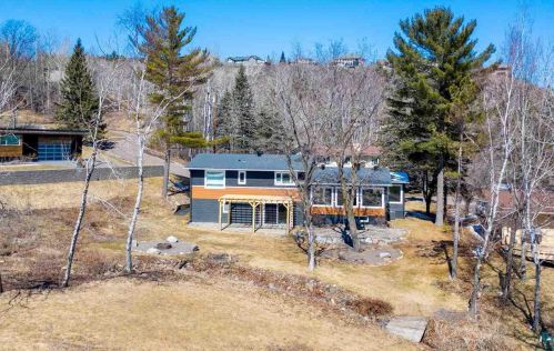 3818 Gladstone St, Duluth MN 55804-2321 exterior