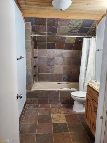 4248 Old Norcross Rd, Duluth GA 30096-4213 exterior