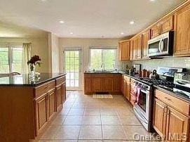 298 Derby Rd, Middletown NY 10940-7294 exterior