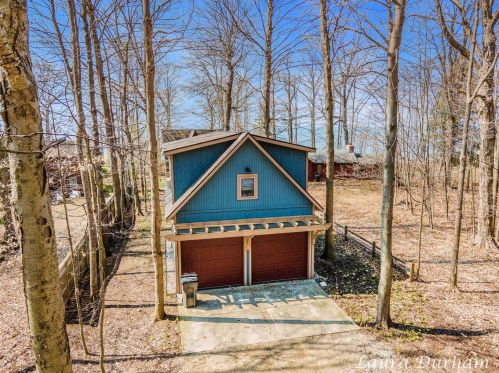 1810 Morning Glory Ln, Fennville MI  49408-9720 exterior