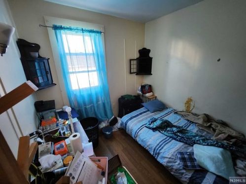 134 Jewell St, Outwater NJ 07026-3750 exterior