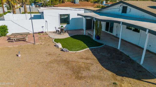 5530 22 Ave, Phoenix AZ 85015-2815 exterior