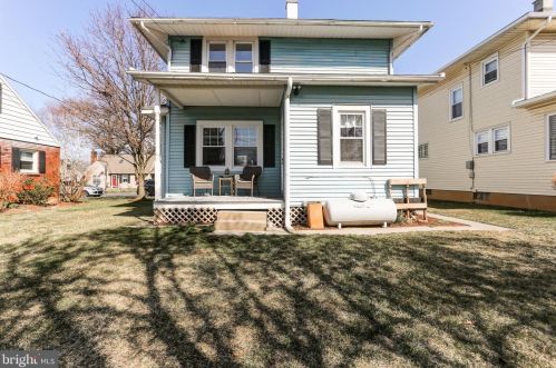 603 High St, Hummelstown PA 17036-1907 exterior